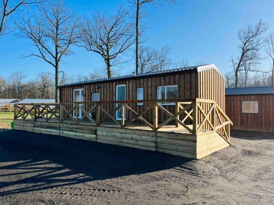 Chalet Dans La Foret Proche Disney La Houssaye-en-Brie Buitenkant foto